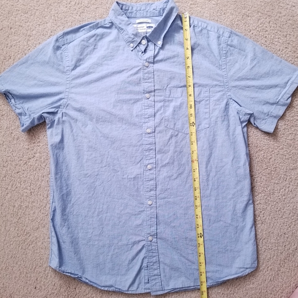 Men's Old Navy Light Blue Collared Button Down Shirt - Picture 9 of 10